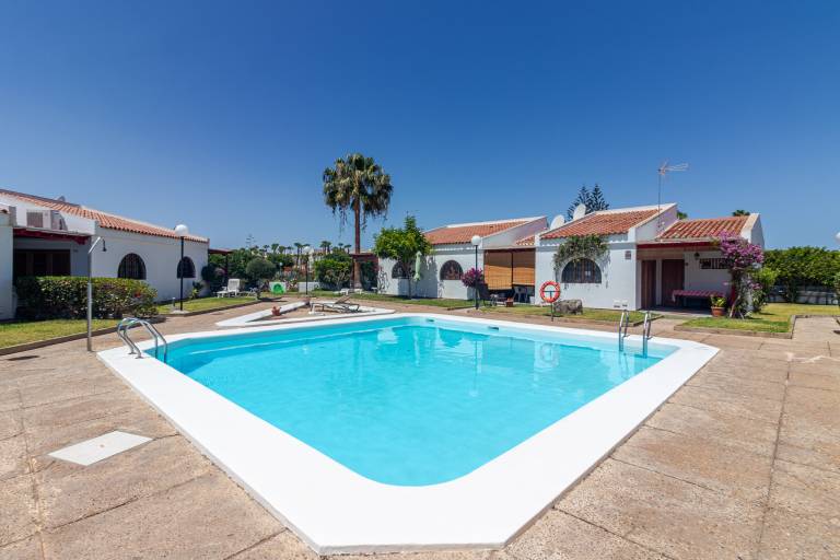 Bungalow Campo Internacional